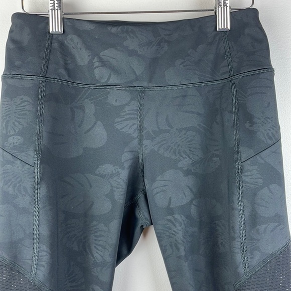 Athleta Athletic Leggings Size S Black with Black Floral Print Zip Pockets Mesh - Picture 6 of 11